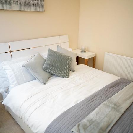 Comfy Spacious Apartment In Canary Wharf London Luaran gambar
