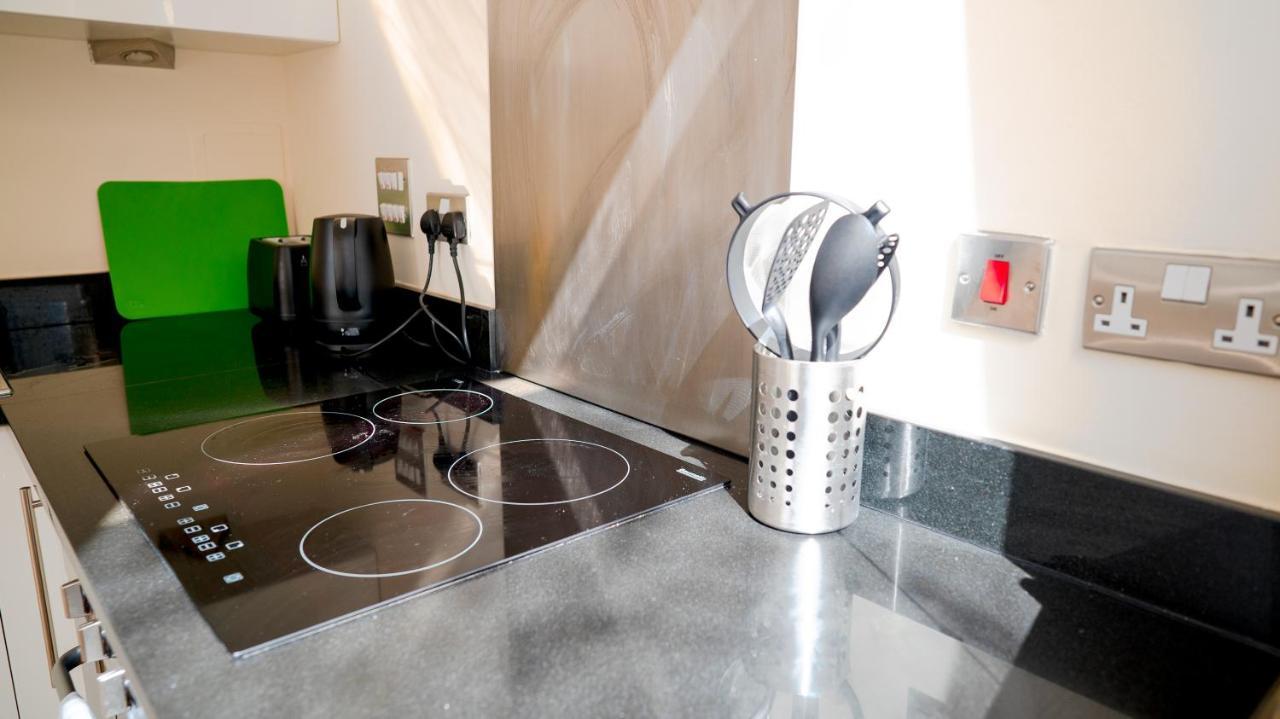 Comfy Spacious Apartment In Canary Wharf London Luaran gambar